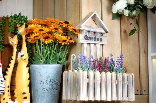 chậu hoa gỗ treo tường